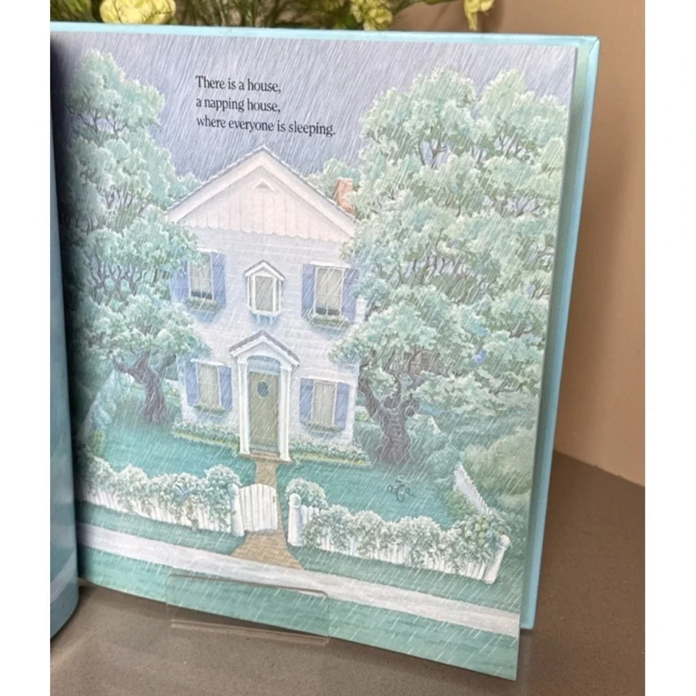 The Napping House By Audrey Wood 1984 Children's Book HC/DC EXCELLENT Condition